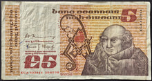 Load image into Gallery viewer, Republic of Ireland 5 Pound Banknote
