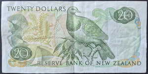 New Zealand 20 Dollar Paper Banknote (Ray Hardie)