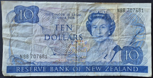 New Zealand 10 Dollar Paper Banknote (Ray Hardie)