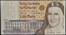 Load image into Gallery viewer, Republic of Ireland 5 Pound Banknote
