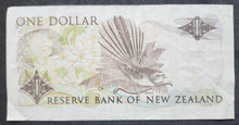 Load image into Gallery viewer, New Zealand 1 Dollar Paper Banknote (Brash) (1981-1992)

