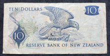 Load image into Gallery viewer, New Zealand 10 Dollar Paper Banknote (Hardie) (1967-1981)
