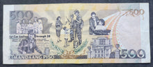 Load image into Gallery viewer, Philippines 500 Piso (2001-2013) Banknote
