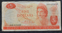 Load image into Gallery viewer, New Zealand 5 Dollar Paper Banknote (Wilks) (1967-1981)

