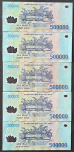 5 x Vietnam 500 000 Banknotes