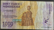 Load image into Gallery viewer, Madagascar 1,000 Ariary Banknote
