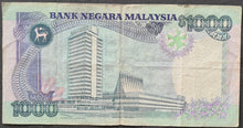 Load image into Gallery viewer, Malaysia 1000 Ringgit Banknote
