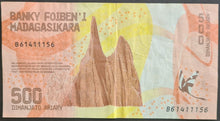 Load image into Gallery viewer, Madagascar 500 Ariary Banknote
